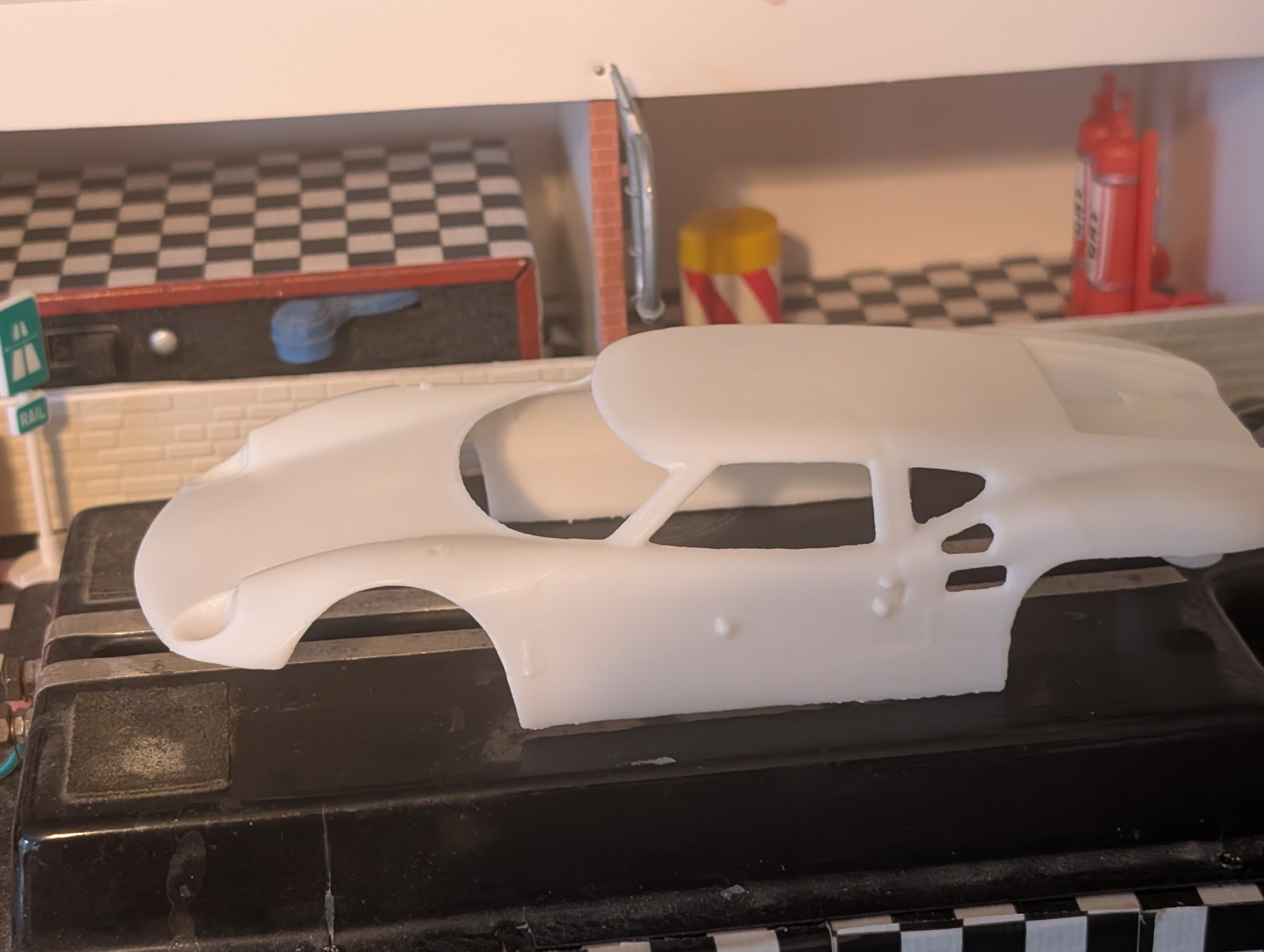 1963 Lola GT - Racer